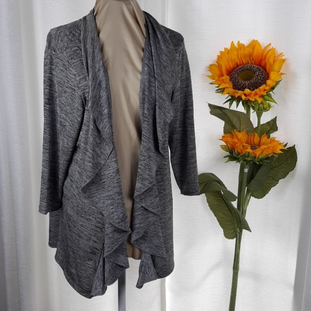 HAANI WOMAN 2x gry & Blk multi waterfall cardigan